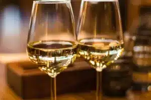 Wine pairing with crab